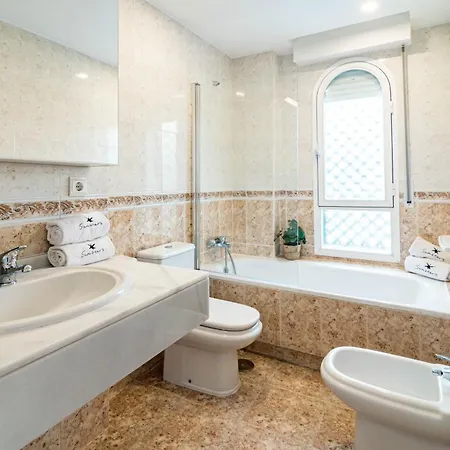 Apartment Contemporary Near Puerto Banus