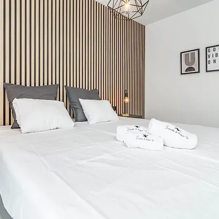 Apartment Contemporary Near Puerto Banus *