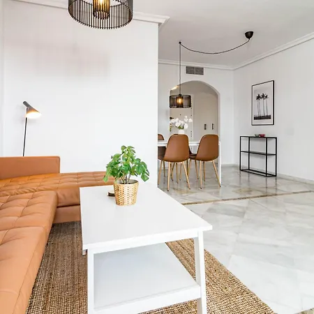 Apartment Contemporary Near Puerto Banus