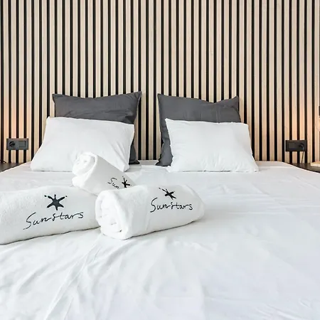 Contemporary Near Puerto Banus Apartment *